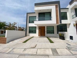 Casa en Venta en Cima