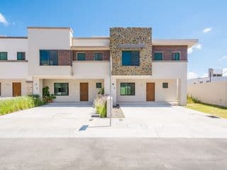 Casa en Fraccionamiento en Venta en La Vista
