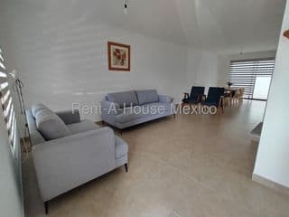 Casa en Fraccionamiento en Venta en El Refugio