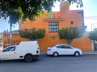 Casa en Venta en Villas de Santiago