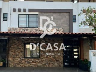 Casa en Fraccionamiento en Venta en Residencial